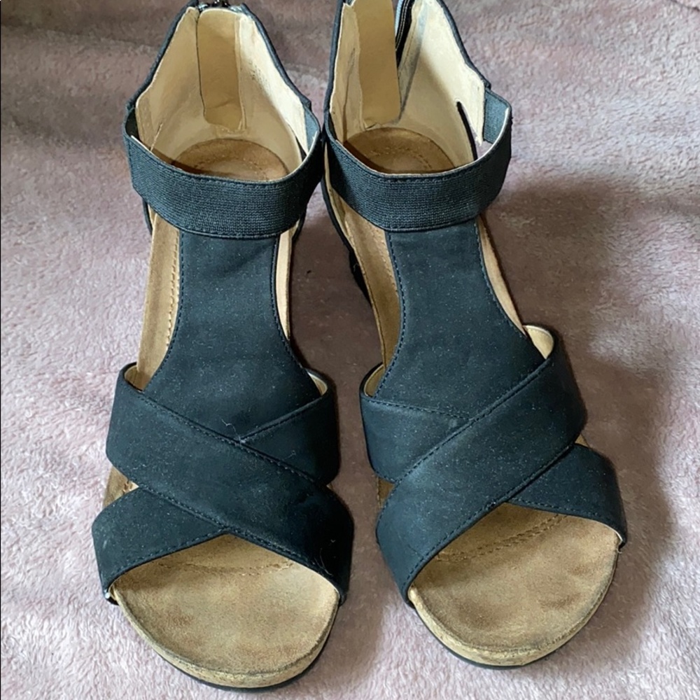 Heeled sandals